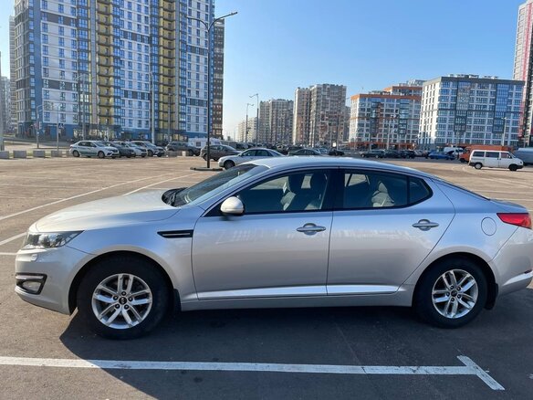 2012 Kia Optima III, серебристый, 827815 рублей - вид 2