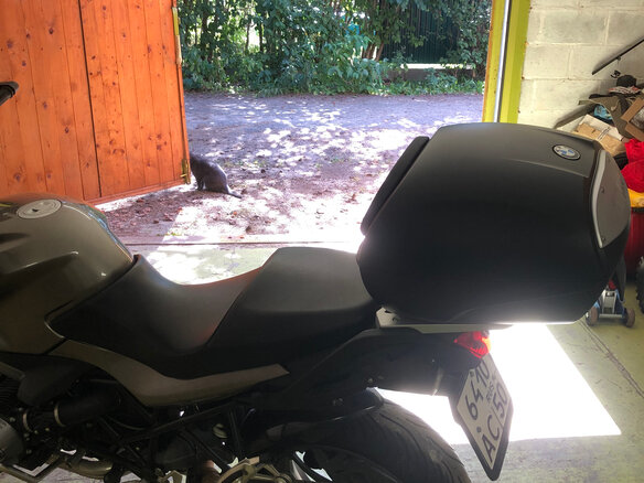 2013 BMW R 1200 R, бежевый, 900000 рублей - вид 10