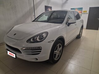 2012 Porsche Cayenne II (958), белый, 2600000 рублей, вид 4