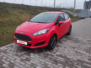 2018 Ford Fiesta Mk6 Рестайлинг, красный, 780000 рублей, вид 3