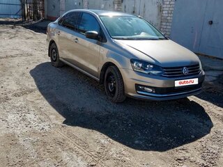 2015 Volkswagen Polo V Рестайлинг, бежевый, 1130000 рублей, вид 2
