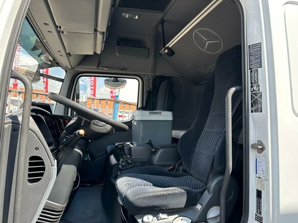 2013 Mercedes-Benz Atego, белый, 7474990 рублей - вид 10