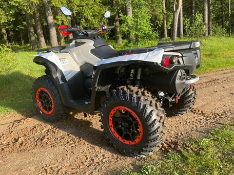 2022 BRP Can-Am Outlander X XC 1000R, серебристый, 2100000 рублей, вид 2
