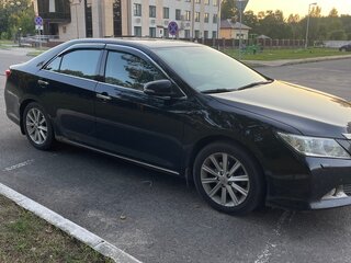 2013 Toyota Camry VII (XV50), чёрный, 1850000 рублей, вид 2