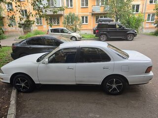 1990 Toyota Camry Prominent V30, белый, 230000 рублей, вид 2