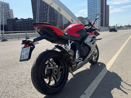 2025 QJMotor SRK 921 RR, красный, 1100000 рублей, вид 5