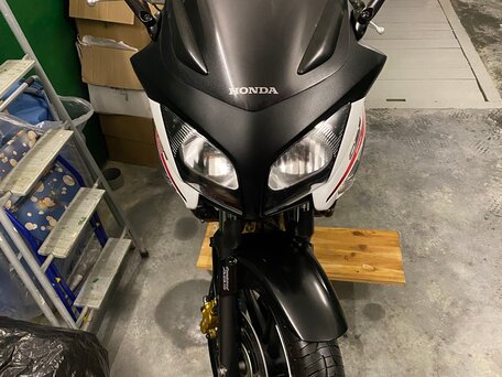2010 Honda CBF 600, белый, 620000 рублей, вид 3