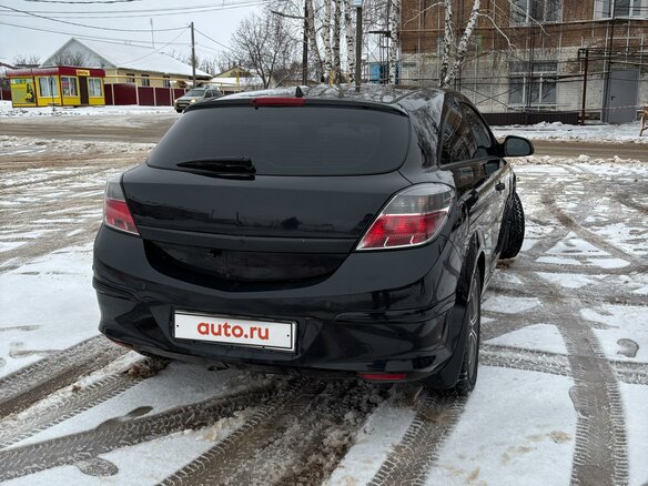 2010 Opel Astra GTC H Рестайлинг, чёрный, 535000 рублей - вид 4