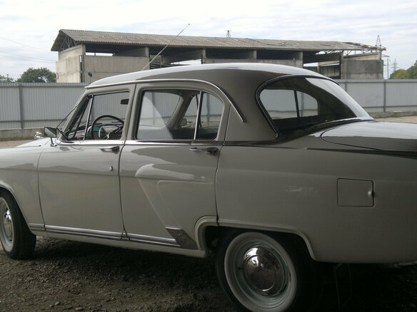 1960 ГАЗ 21 «Волга» 21В, белый, 2500000 рублей - вид 4