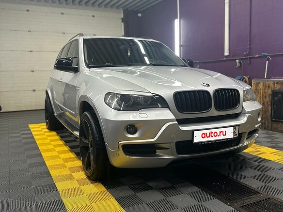 2007 BMW X5 3.0si II (E70), серебристый, 1550000 рублей - вид 1