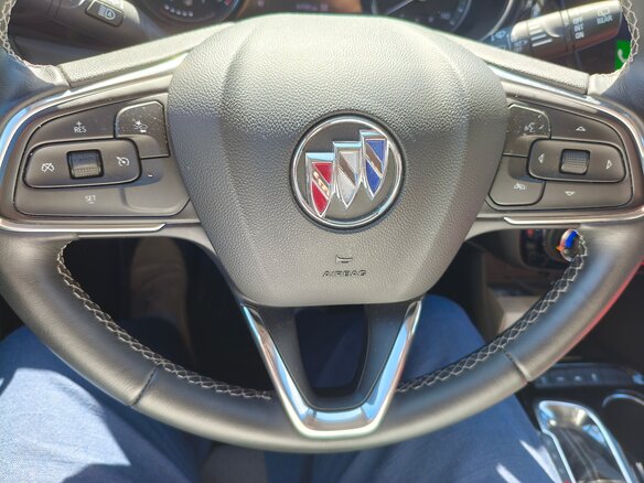 2022 Buick Encore GX I, серый, 1890000 рублей - вид 21