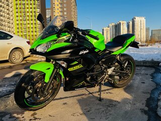 2019 Kawasaki Ninja 650, зелёный, 615000 рублей, вид 3