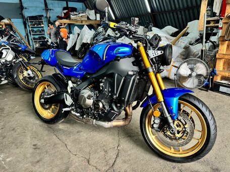 2021 Yamaha XSR900, синий, 1170000 рублей, вид 1