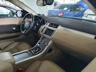 2017 Land Rover Range Rover Evoque I Рестайлинг, коричневый, 3700000 рублей, вид 4