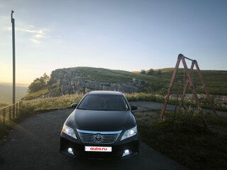 2013 Toyota Camry VII (XV50), чёрный, 1420000 рублей, вид 3