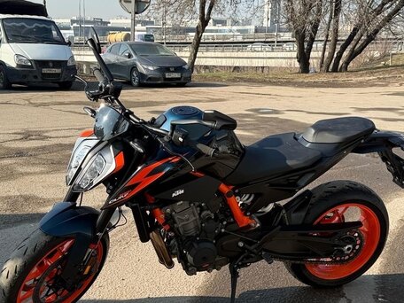 2023 KTM 890 Duke R, синий, 1260000 рублей, вид 2