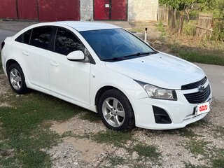 2013 Chevrolet Cruze I Рестайлинг, белый, 650000 рублей, вид 4