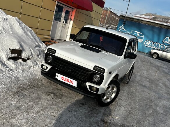 2016 Lada (ВАЗ) 2121 (4x4) I Рестайлинг, белый, 550000 рублей