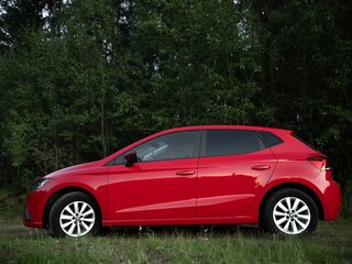 2020 SEAT Ibiza 6-speed V, пурпурный, 1120342 рублей, вид 4