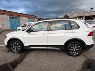 2018 Volkswagen Tiguan II, белый, 2600000 рублей, вид 5