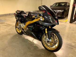 Aprilia RSV1000 R