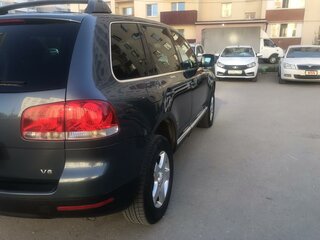 2003 Volkswagen Touareg I, серый, 900000 рублей, вид 2