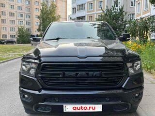 2019 Ram 1500 Quad Cab IV (DS/DJ), чёрный, 3500000 рублей, вид 3