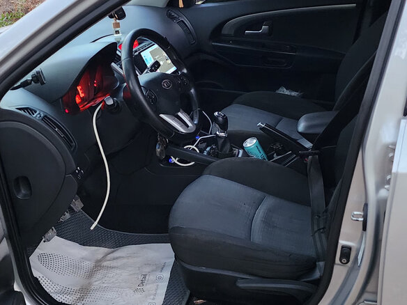 2010 Kia Ceed I Рестайлинг, серебристый, 950000 рублей - вид 17