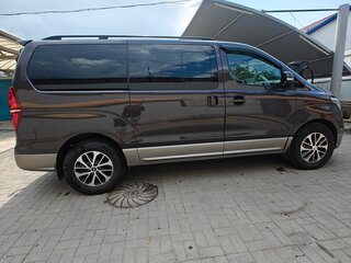 2019 Hyundai Grand Starex I Рестайлинг 2, коричневый, 3999000 рублей, вид 2