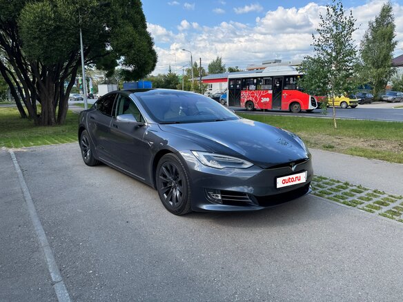 2019 Tesla Model S P100D I Рестайлинг, серый, 5800000 рублей - вид 7