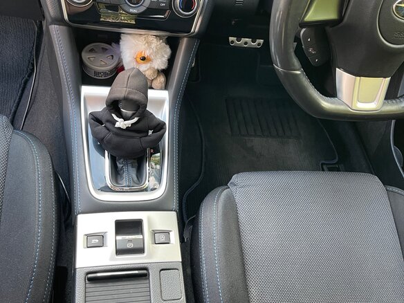 2014 Subaru Levorg I, серый, 1620000 рублей - вид 16