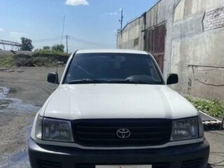 2001 Toyota Land Cruiser 105 100 Series, белый, 1500000 рублей, вид 2