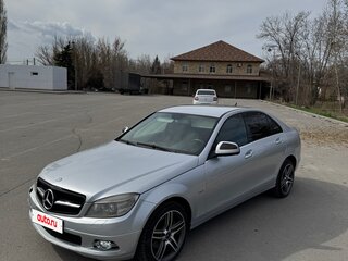 2008 Mercedes-Benz C-Класс 230 III (W204), серебристый, 930000 рублей, вид 2