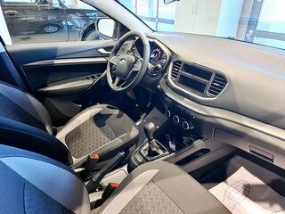 2026 Lada (ВАЗ) Vesta I Рестайлинг (NG), коричневый, 1635000 рублей, вид 4
