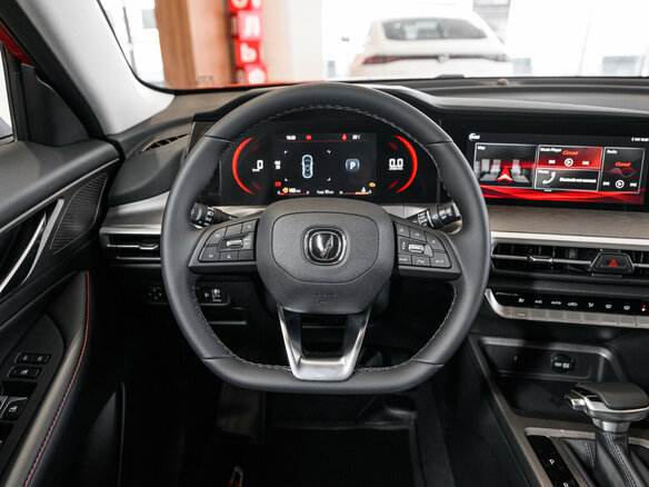2024 Changan CS35 Plus I Рестайлинг, красный, 2709900 рублей - вид 19