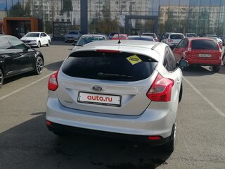 2015 Ford Focus III, серебристый, 999998 рублей, вид 4