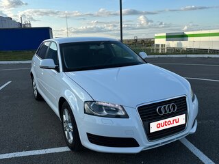 2010 Audi A3 II (8P) Рестайлинг 2, белый, 940000 рублей, вид 5