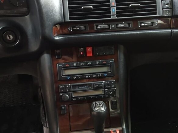 1996 Mercedes-Benz S-Класс 600 III (W140) Рестайлинг, чёрный, 9700000 рублей - вид 5