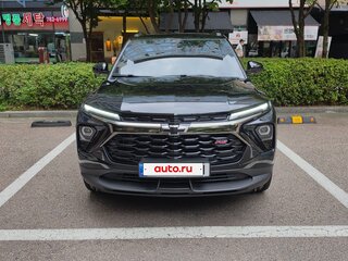 2023 Chevrolet TrailBlazer III Рестайлинг, чёрный, 2960777 рублей, вид 3