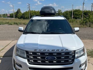 2016 Ford Explorer V Рестайлинг, белый, 2950000 рублей, вид 3