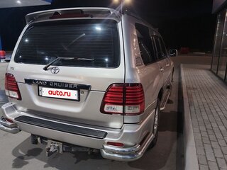2002 Toyota Land Cruiser 100 Series Рестайлинг 1, серебристый, 1800000 рублей, вид 3