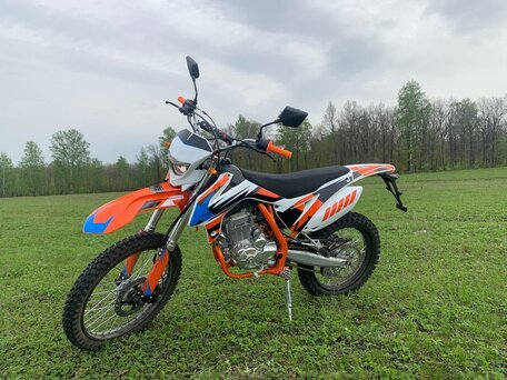 2023 Xmotos XZ250 Cross, оранжевый, 145000 рублей, вид 2