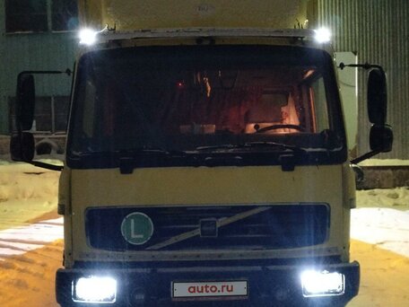 2000 Volvo FL, жёлтый, 1100000 рублей, вид 1