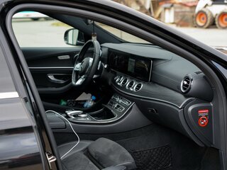 2019 Mercedes-Benz E-Класс 200 V (W213, S213, C238), чёрный, 2850000 рублей, вид 1