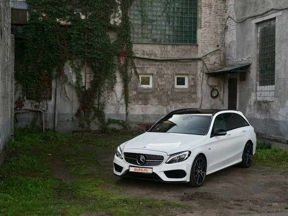 2017 Mercedes-Benz C-Класс AMG 43 AMG IV (W205), белый - вид 4