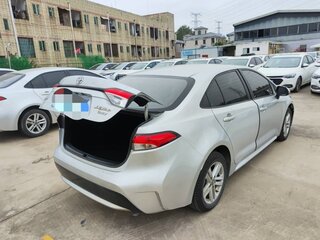 2021 Toyota Levin XII (E210), серый, 1177000 рублей, вид 3