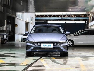 2026 Hyundai Elantra VII (CN7) Рестайлинг, голубой, 2110000 рублей, вид 2