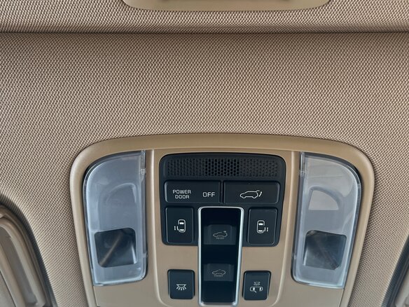 2019 Kia Carnival III, чёрный, 3500000 рублей - вид 7