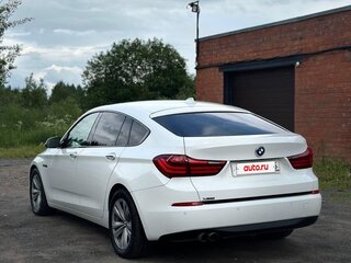 2013 BMW 5 серии Gran Turismo 530d xDrive VI (F10/F11/F07) Рестайлинг, белый, 1900000 рублей, вид 5
