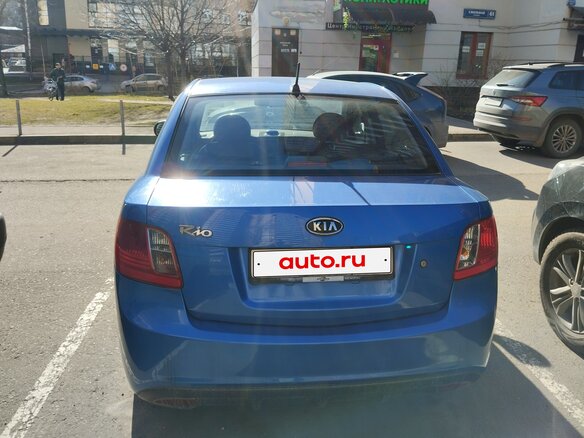 2010 Kia Rio II Рестайлинг, синий, 600000 рублей - вид 4